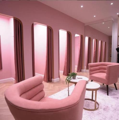 236925669 2266254486838919 7053050732933254931 n